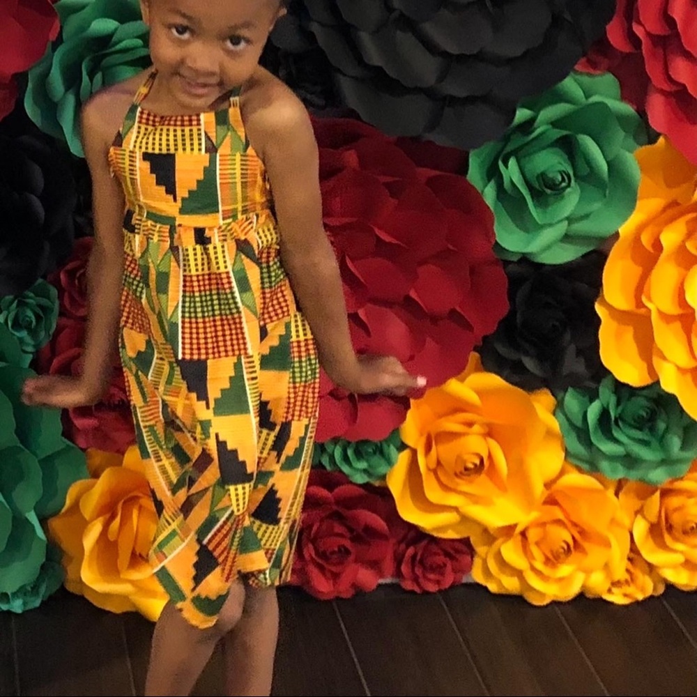 Kids 4/5T African print dress.Perfect for your Juneteenth celebration/any day